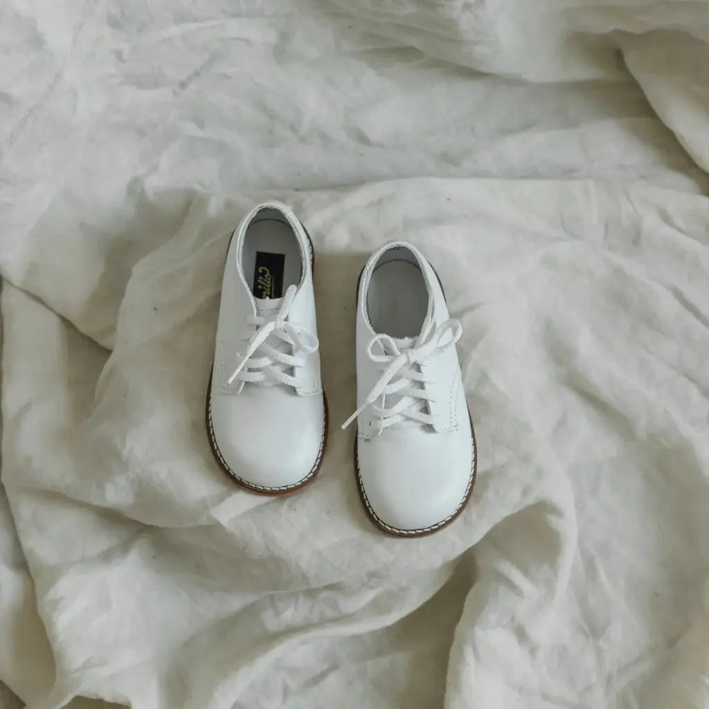 Harvey Oxford White