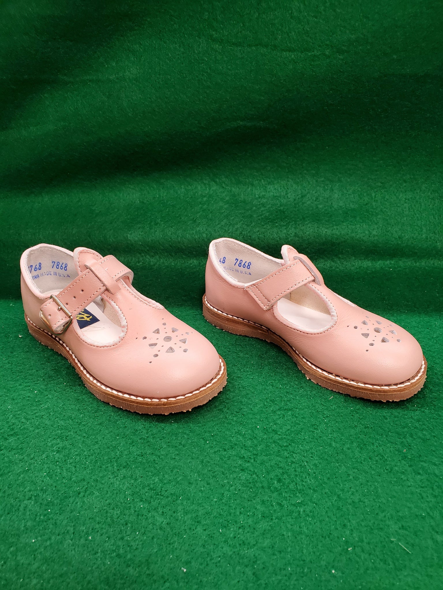 Mindy II T-Strap Pink